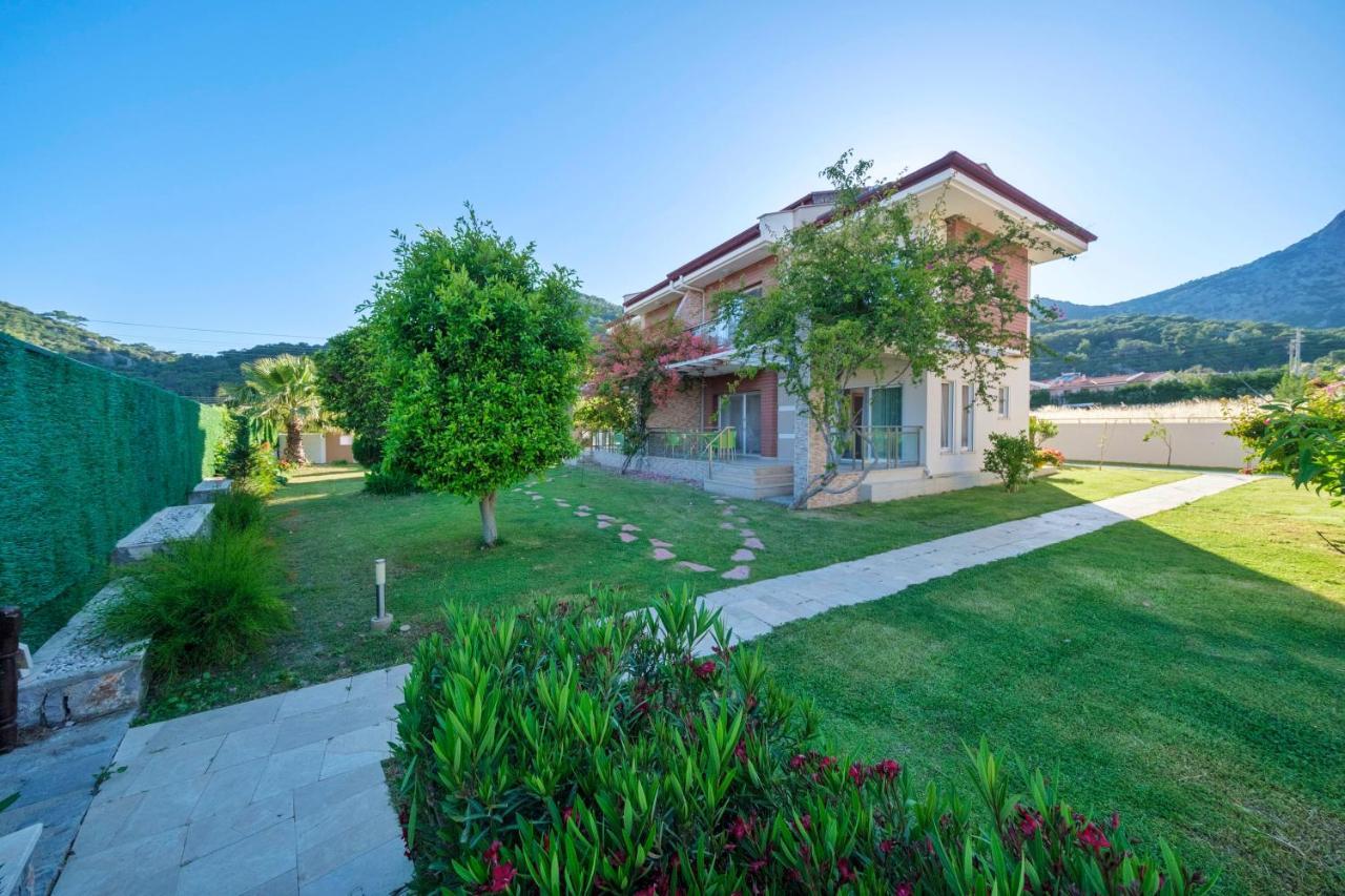 Golden Golf Sarigerme Villalari Екстер'єр фото
