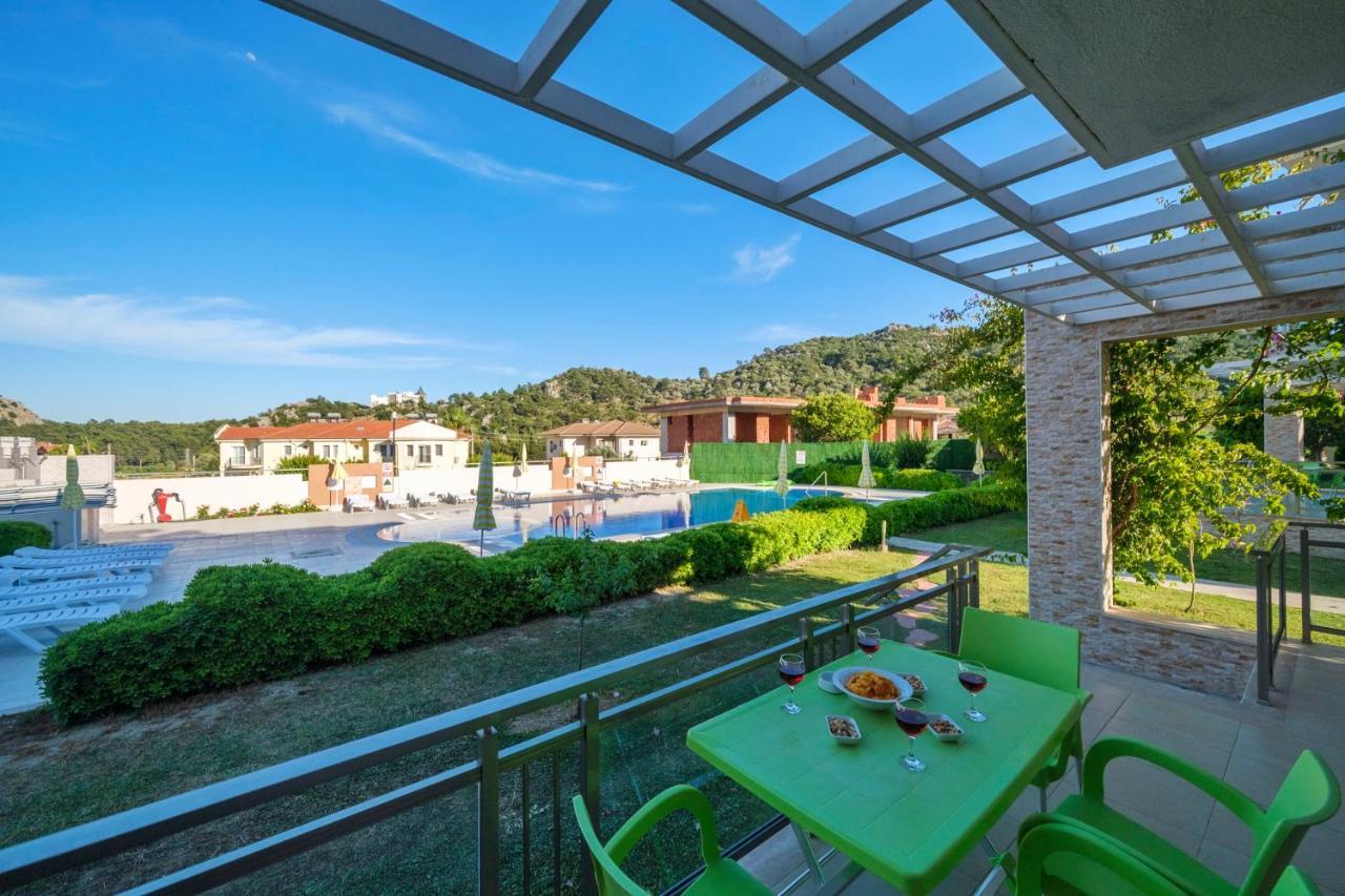 Golden Golf Sarigerme Villalari Екстер'єр фото